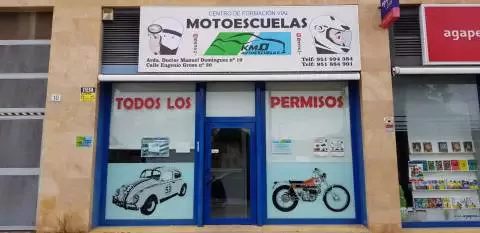 Motoescuela-Autoescuela Km0 - C. Eugenio Gross